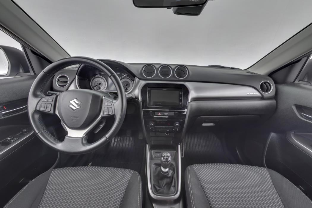 SUZUKI Vitara 2021