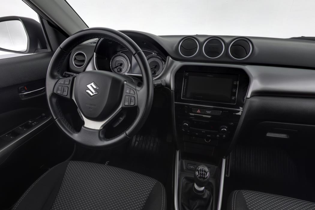 SUZUKI Vitara 2021