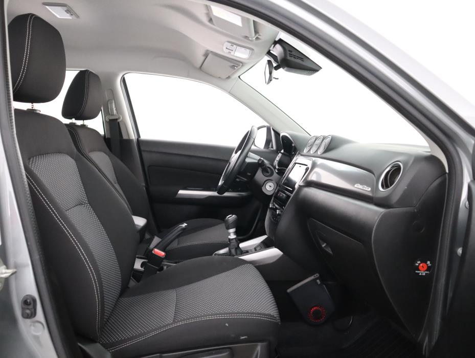 SUZUKI Vitara 2021