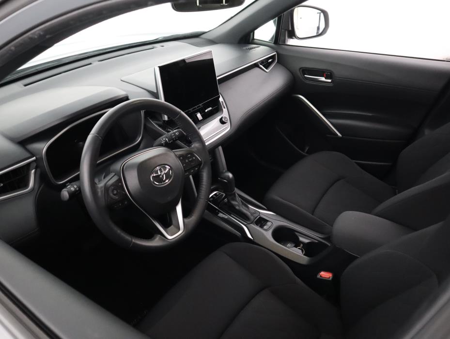 TOYOTA Corolla Cross 2024