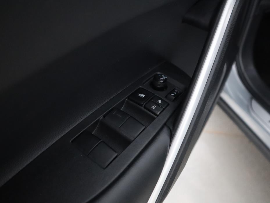 TOYOTA Corolla Cross 2024