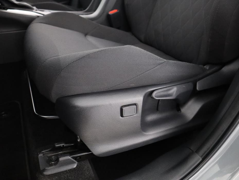 TOYOTA Corolla Cross 2024