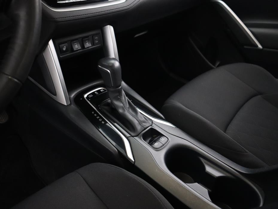 TOYOTA Corolla Cross 2024