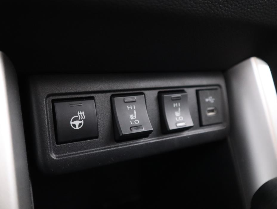 TOYOTA Corolla Cross 2024