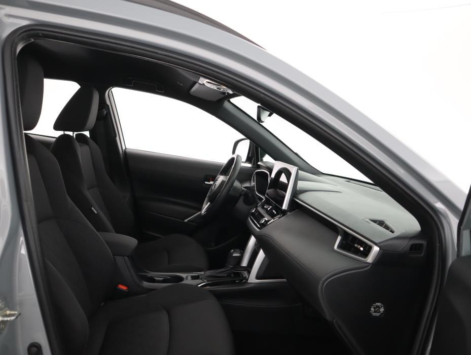 TOYOTA Corolla Cross 2024