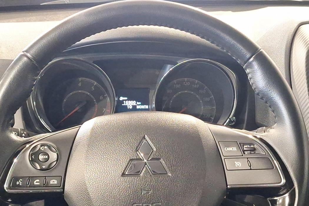 MITSUBISHI ASX 2020