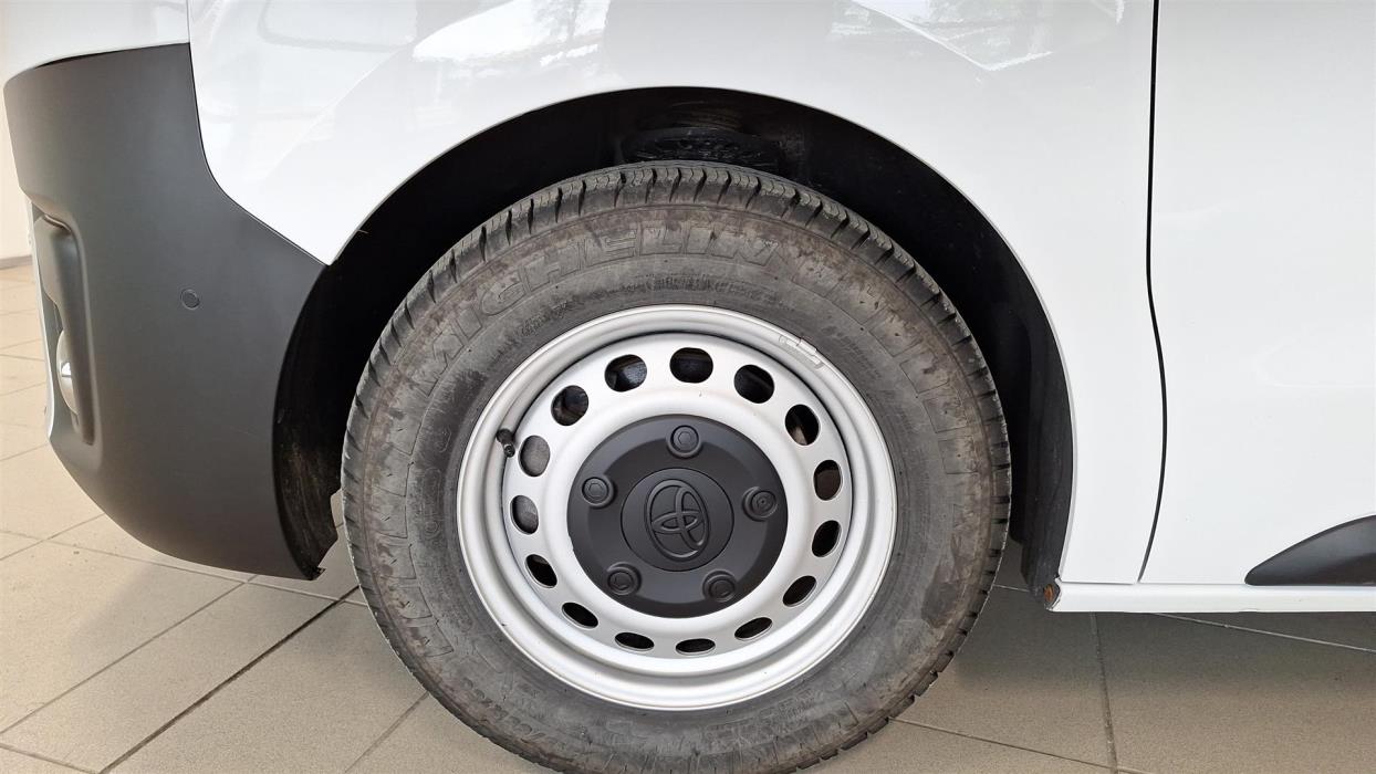 TOYOTA PROACE 2022