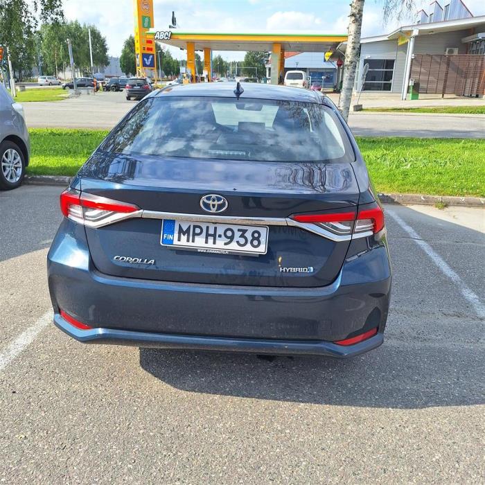 TOYOTA Corolla 2023