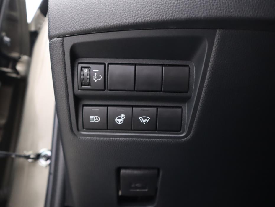 TOYOTA Yaris Cross 2023