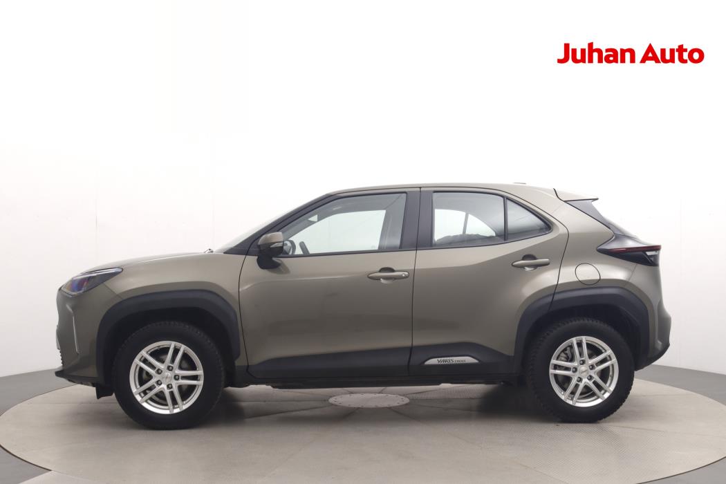 TOYOTA Yaris Cross 2023