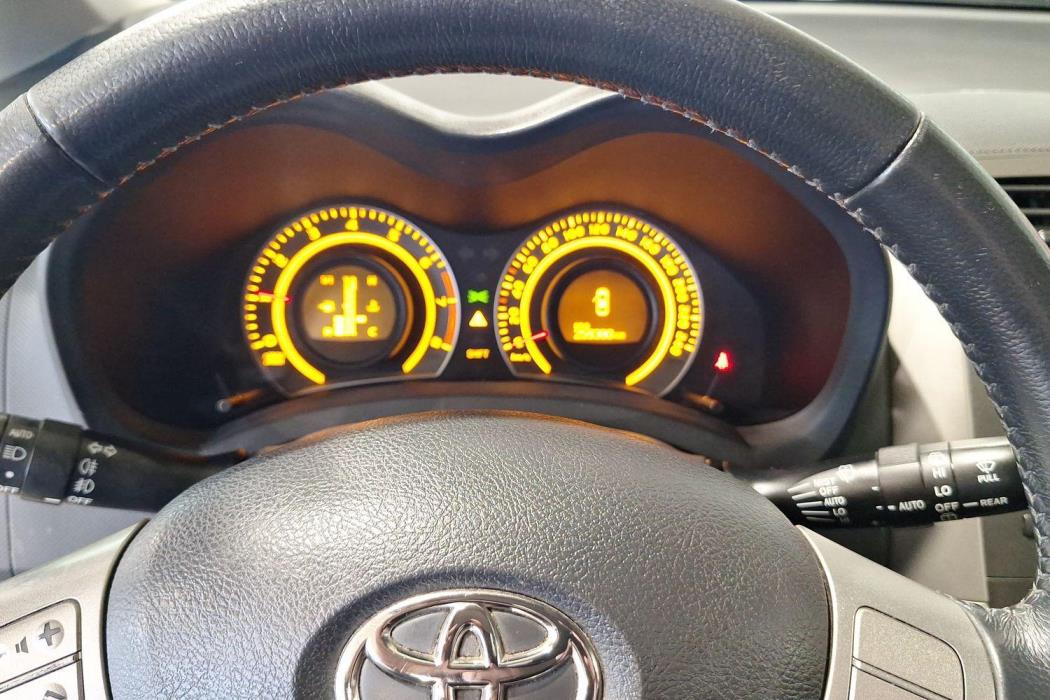 TOYOTA Auris 2007