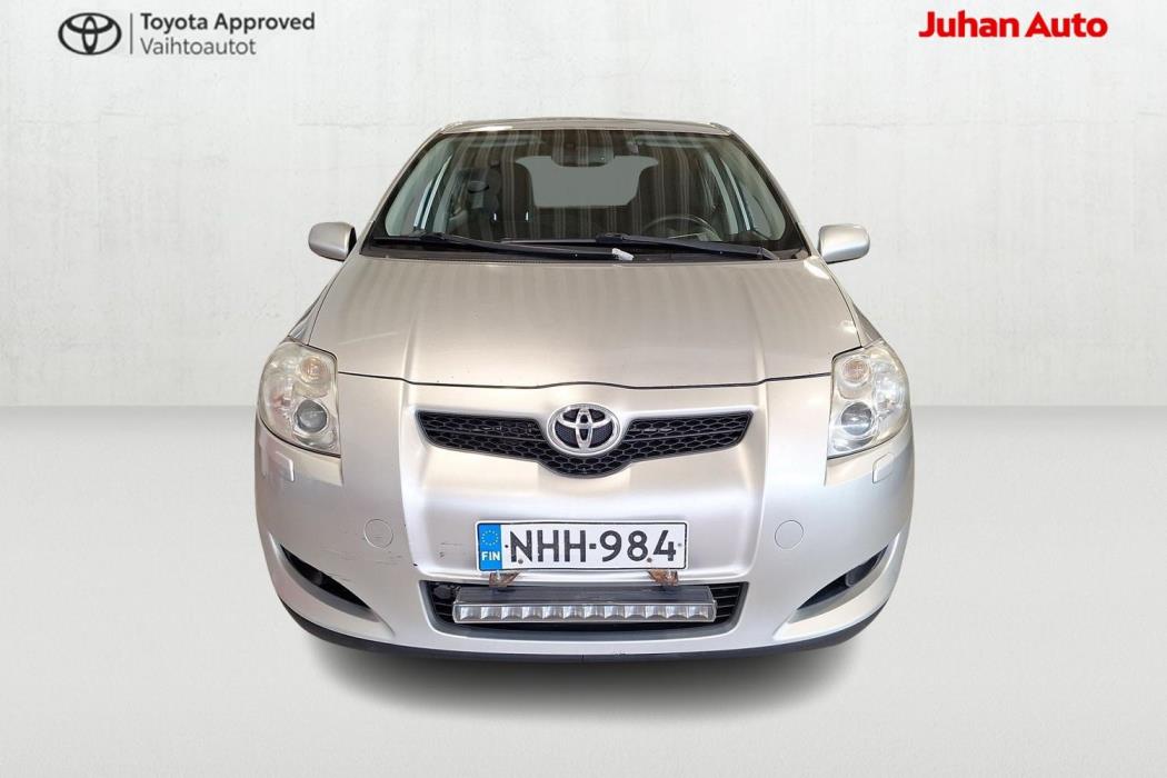 TOYOTA Auris 2007