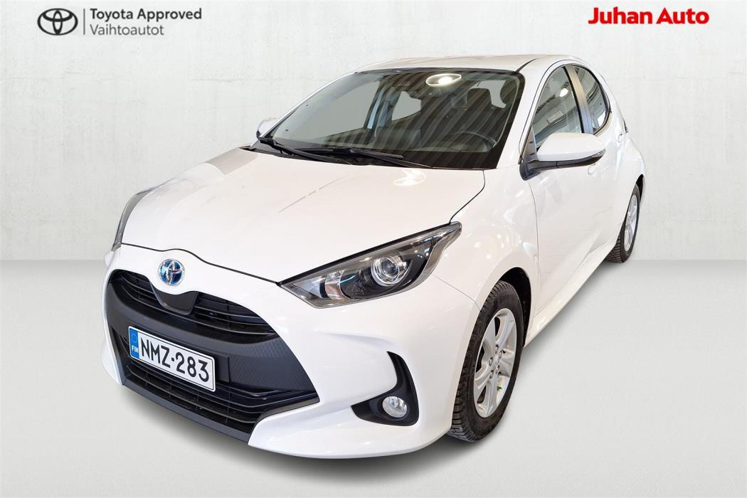 TOYOTA Yaris 2023