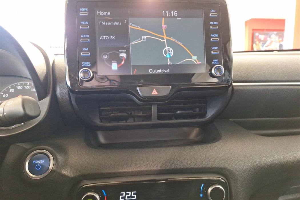 TOYOTA Yaris 2023