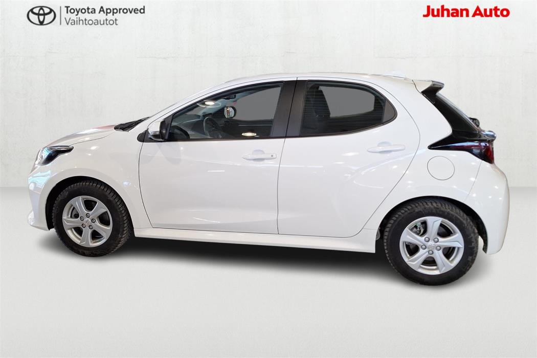 TOYOTA Yaris 2023