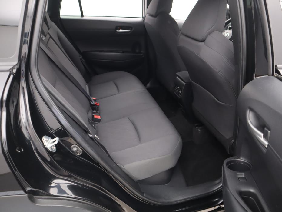 TOYOTA Corolla Cross 2023