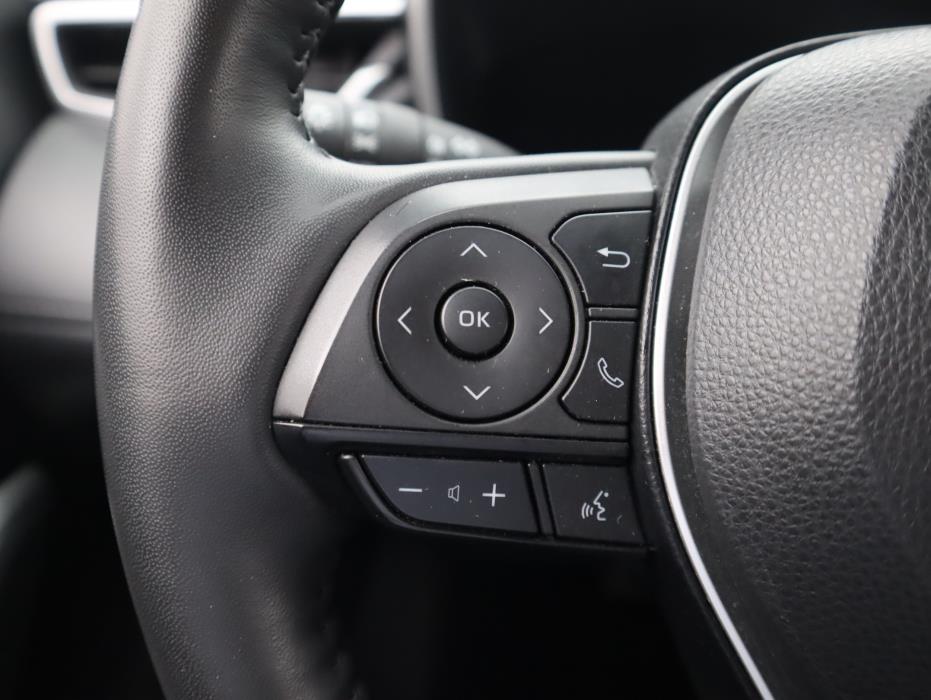 TOYOTA Corolla Cross 2023