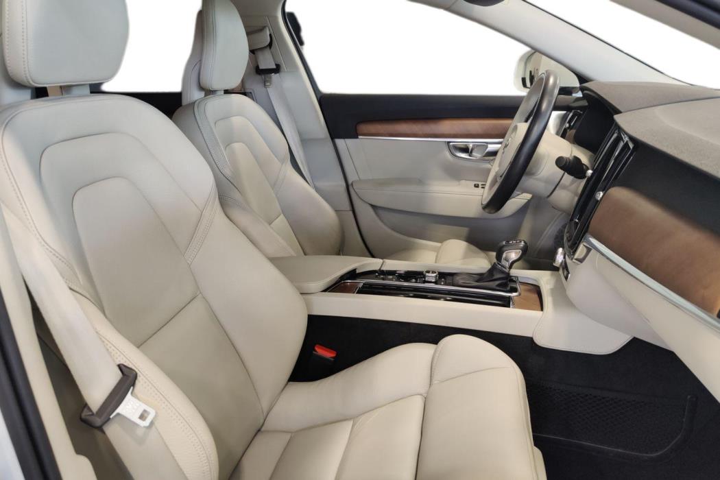 VOLVO S90 2017