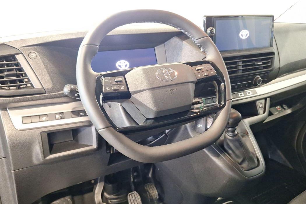 Toyota Proace 2025