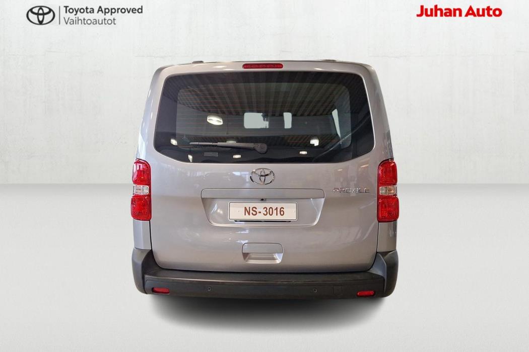 Toyota Proace 2025
