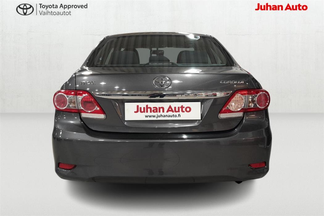 TOYOTA Corolla 2011