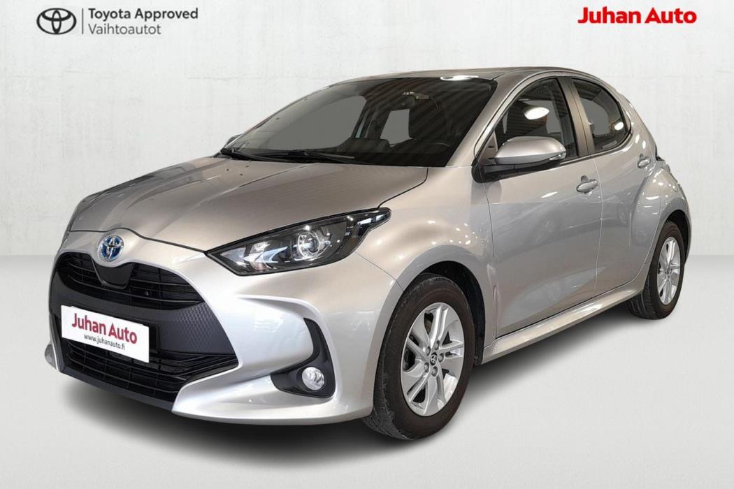 TOYOTA Yaris 2023
