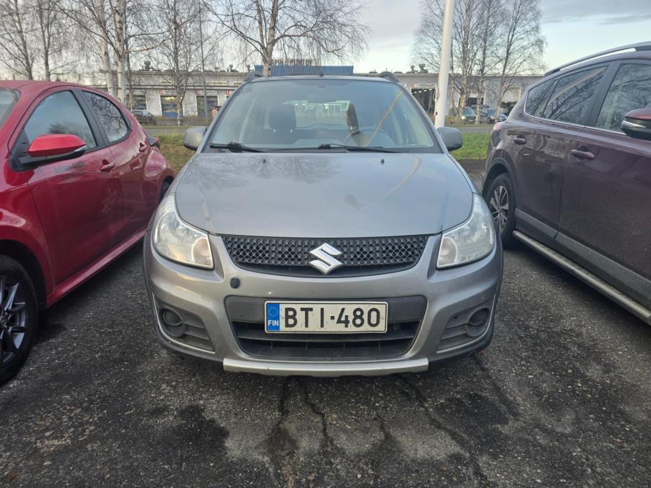 SUZUKI SX4 2010