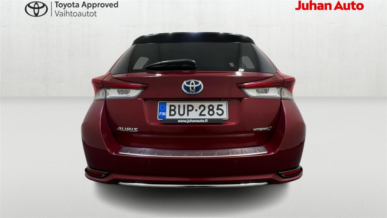 TOYOTA Auris 2017