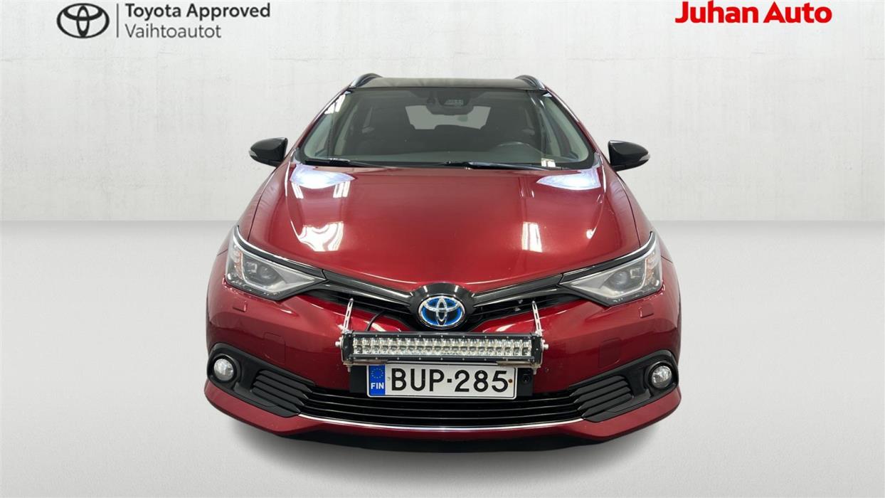 TOYOTA Auris 2017