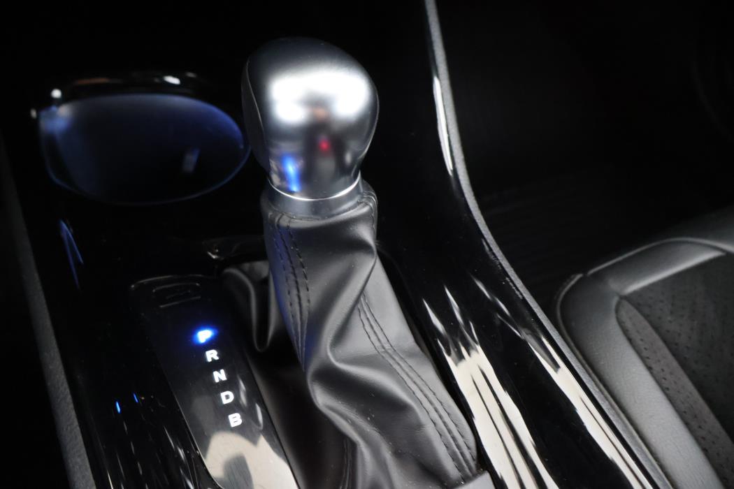 TOYOTA C-HR 2019