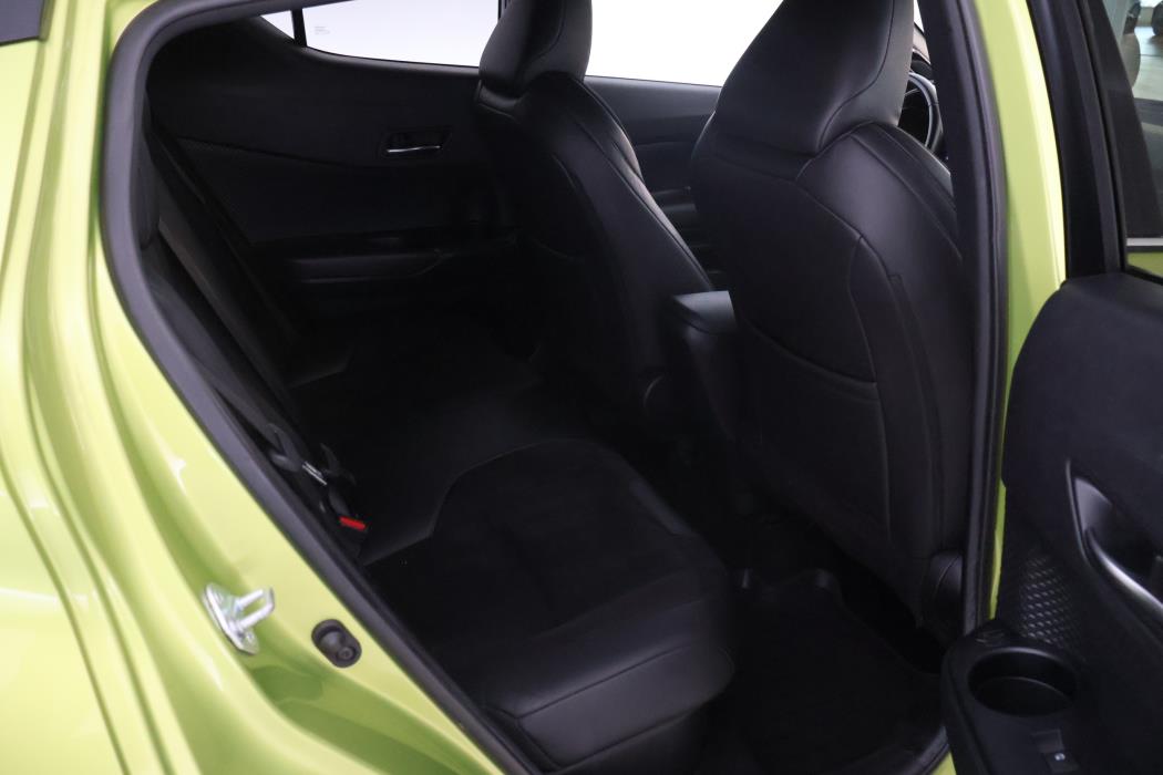 TOYOTA C-HR 2019