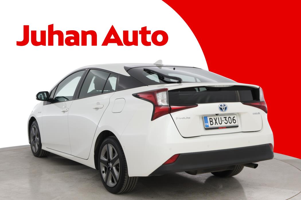 TOYOTA Prius 2019