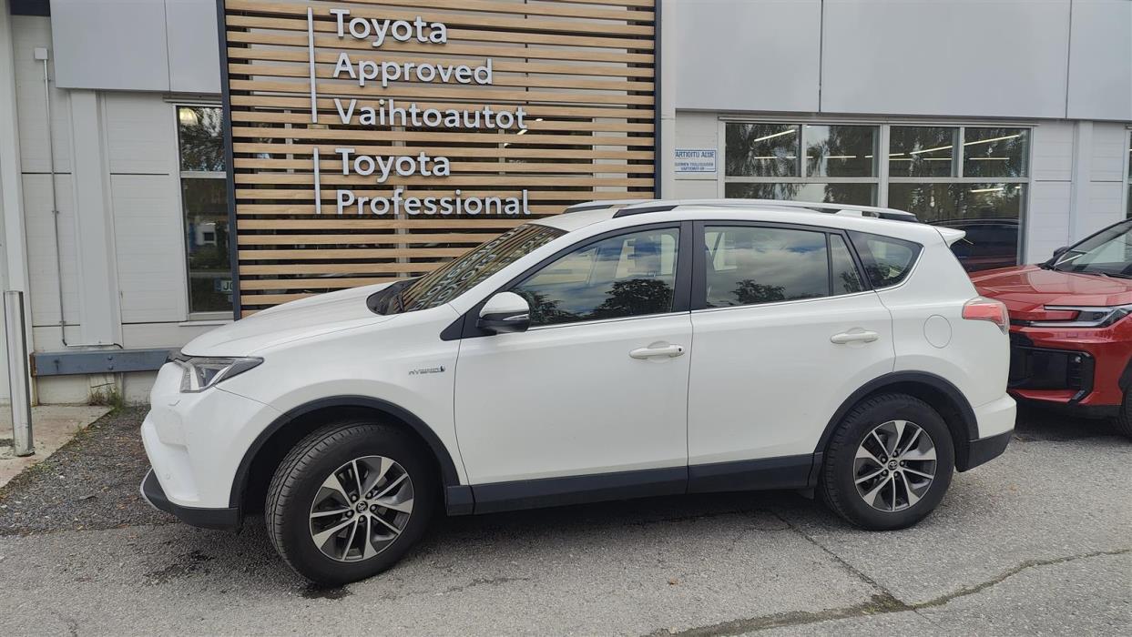 TOYOTA RAV4 2016