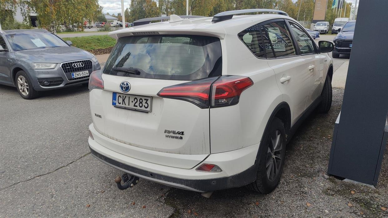 TOYOTA RAV4 2016