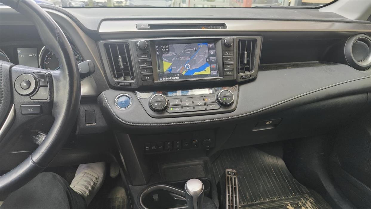 TOYOTA RAV4 2016