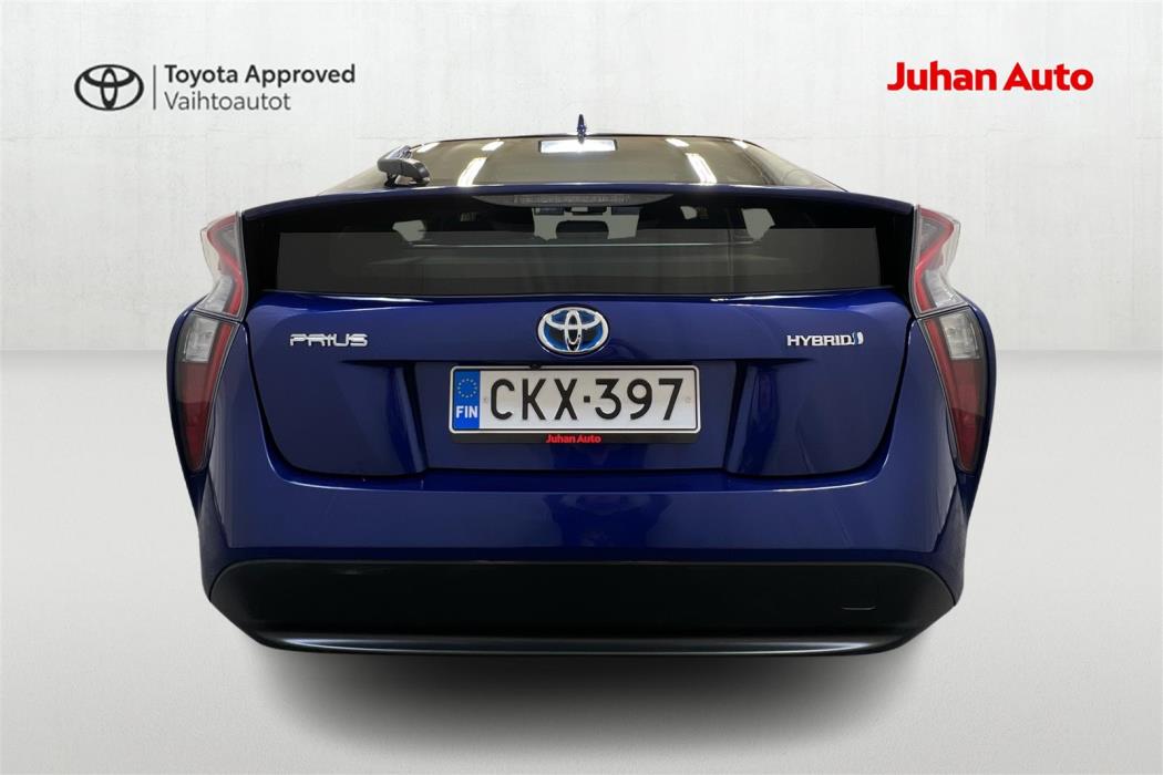TOYOTA Prius 2017