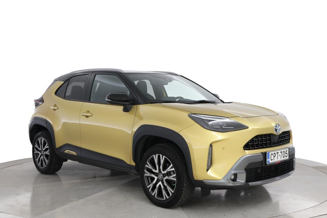 TOYOTA Yaris Cross 2021