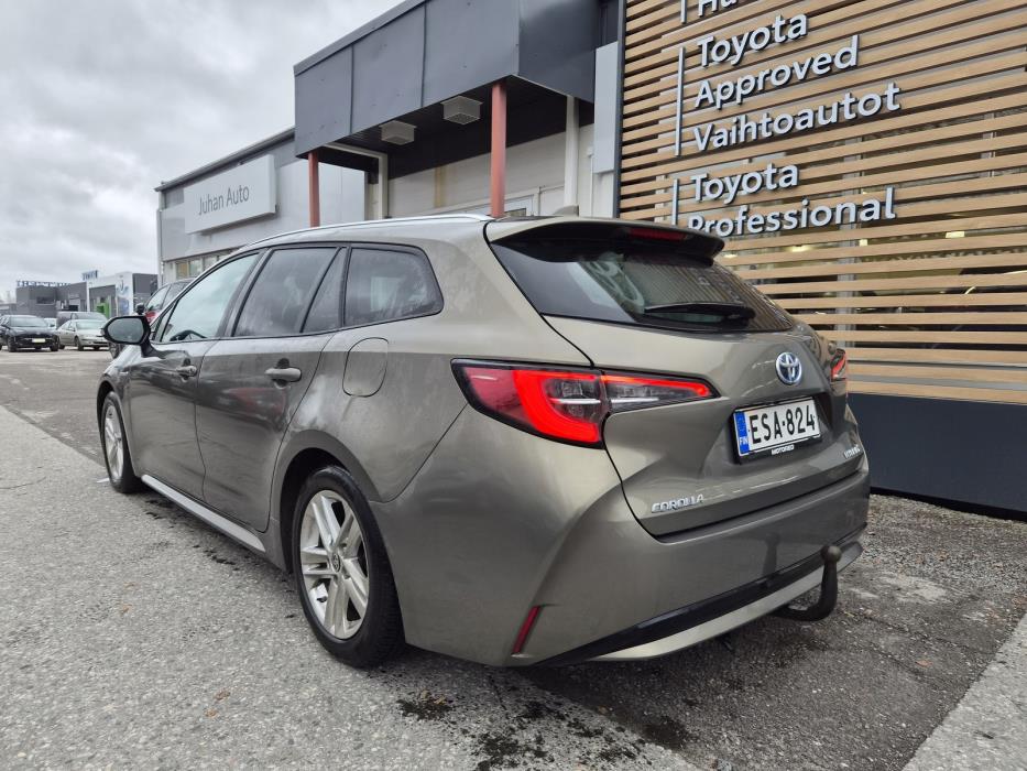 TOYOTA Corolla 2021