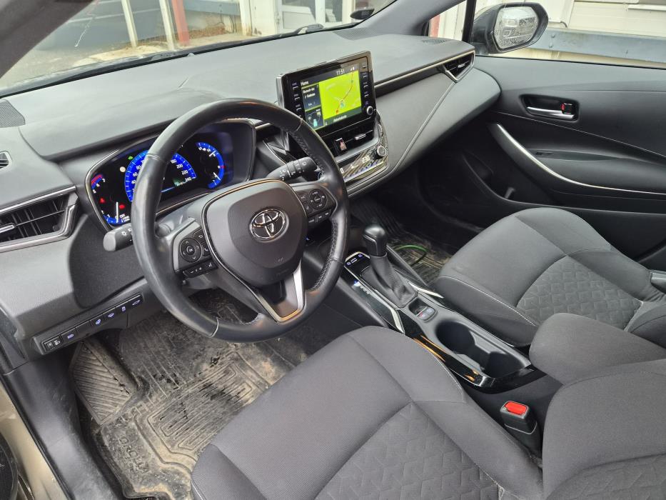 TOYOTA Corolla 2021