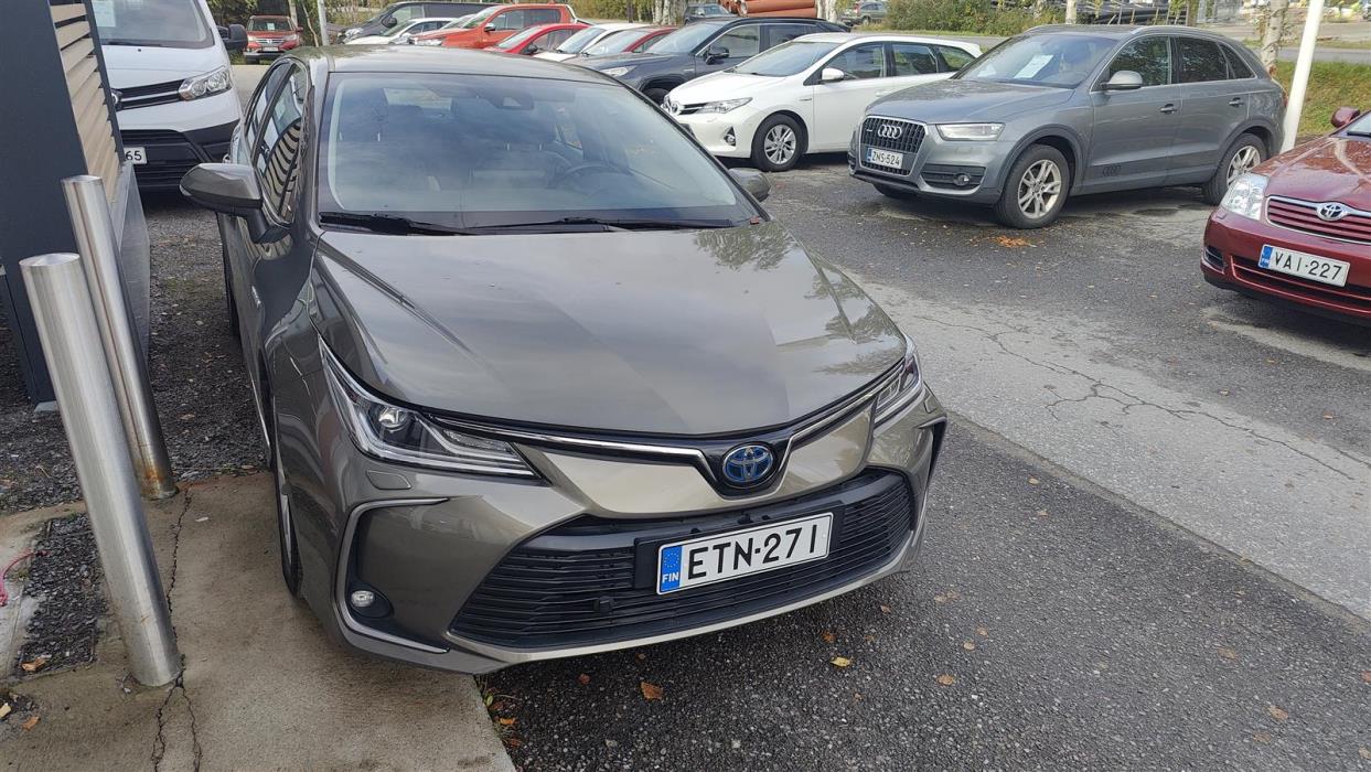 TOYOTA Corolla 2021
