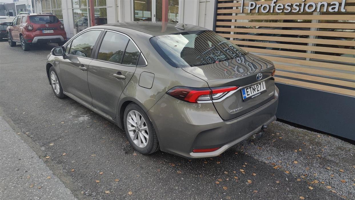 TOYOTA Corolla 2021