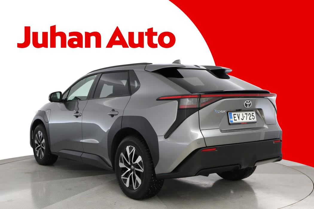 TOYOTA bZ4X 2025