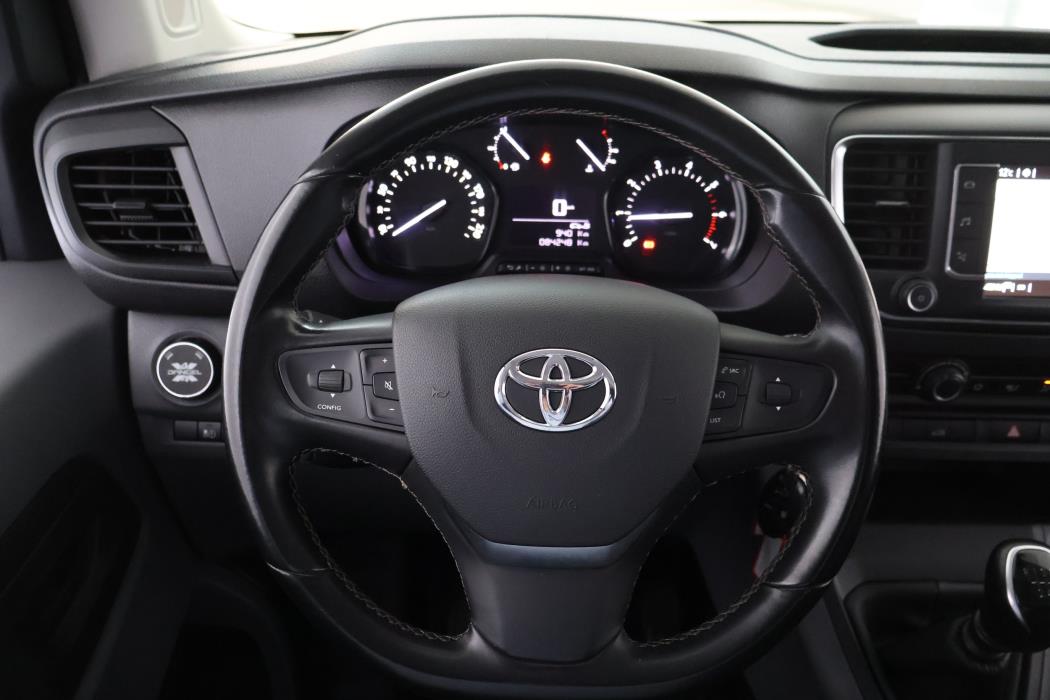 TOYOTA PROACE 2021