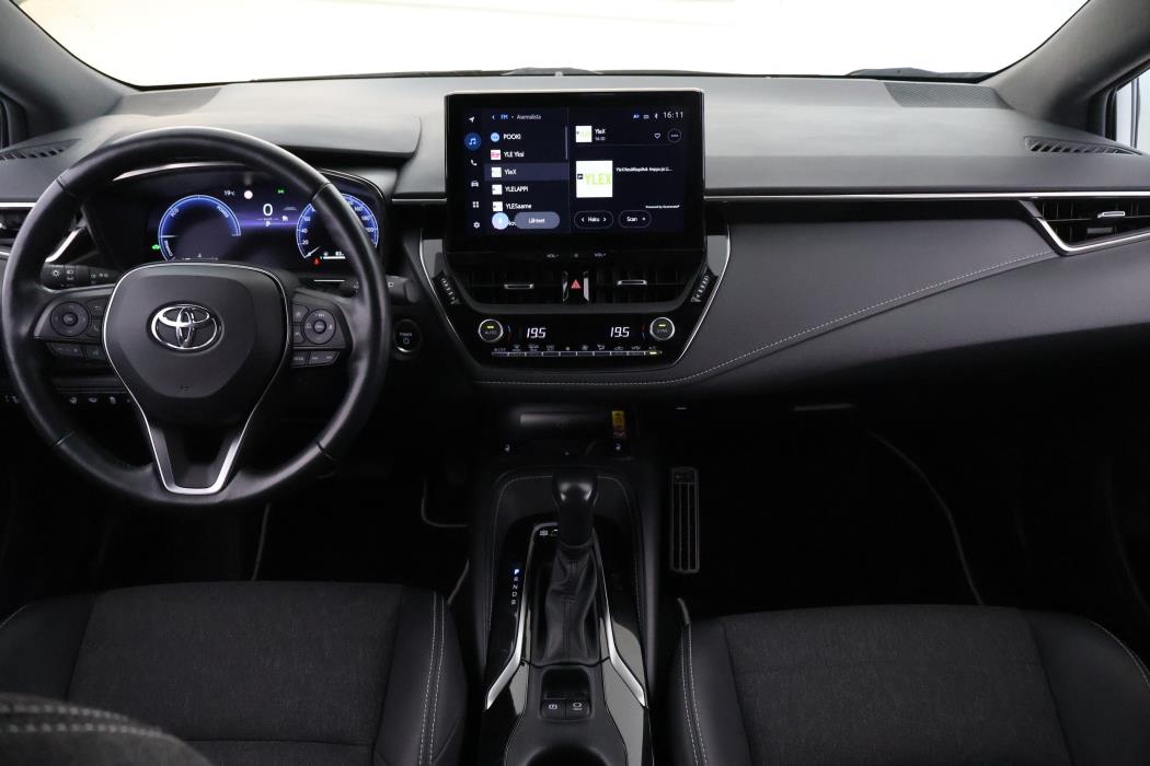 TOYOTA COROLLA 2024