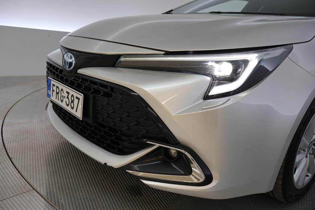 TOYOTA COROLLA 2024