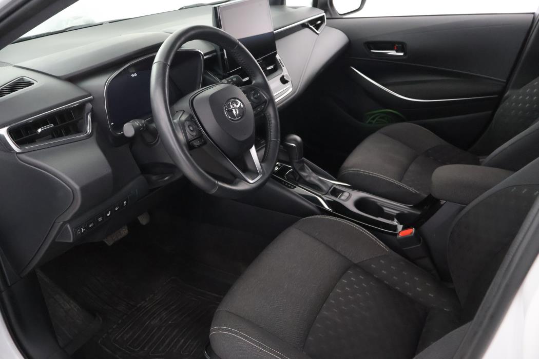 TOYOTA Corolla 2024