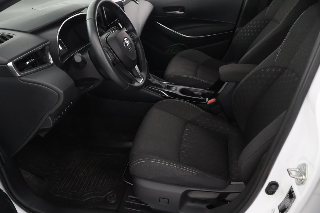 TOYOTA Corolla 2024