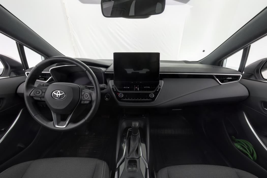 TOYOTA Corolla 2024