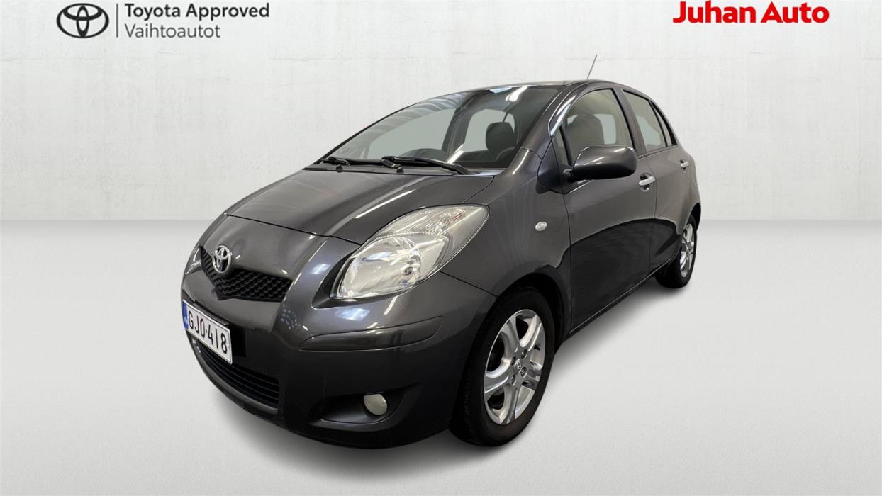 TOYOTA Yaris 2011