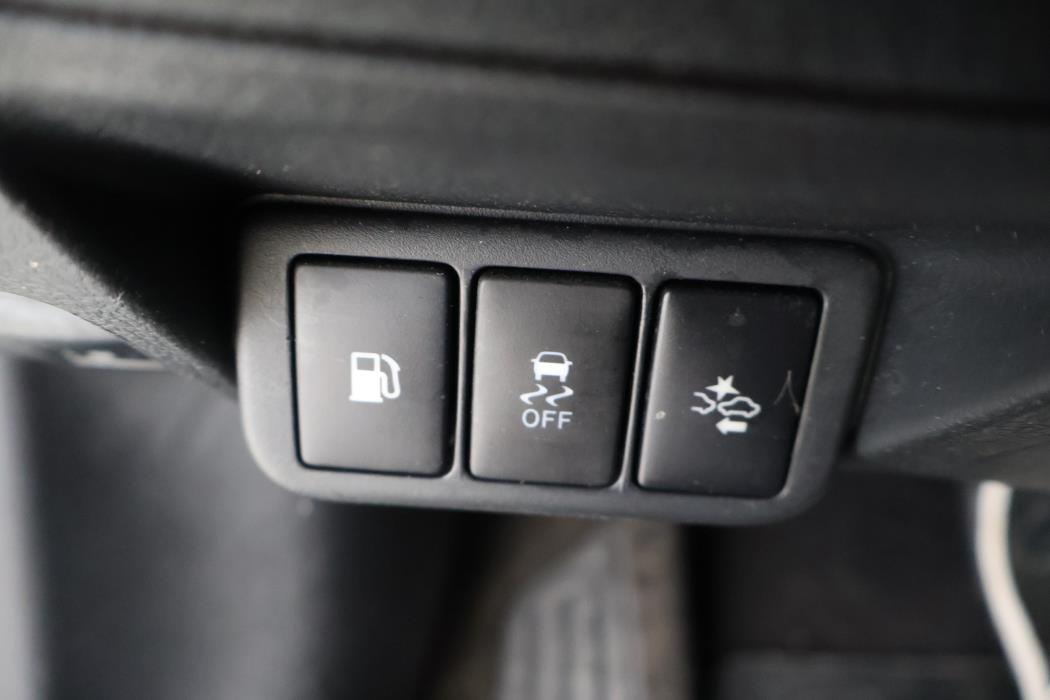 TOYOTA Avensis 2018